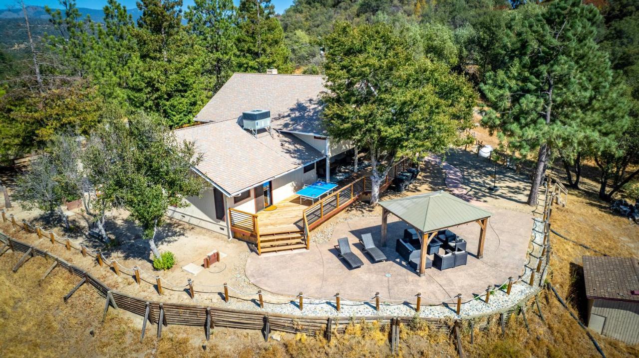 Mountain View Playhouse Near Yosemite & Bass Lake Окхерст Экстерьер фото
